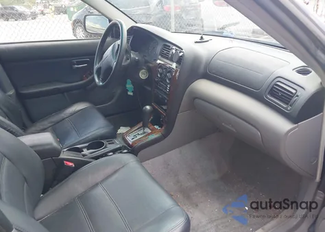 2002 Subaru Outback from USA, damaged, VIN 4S3BH665527656941